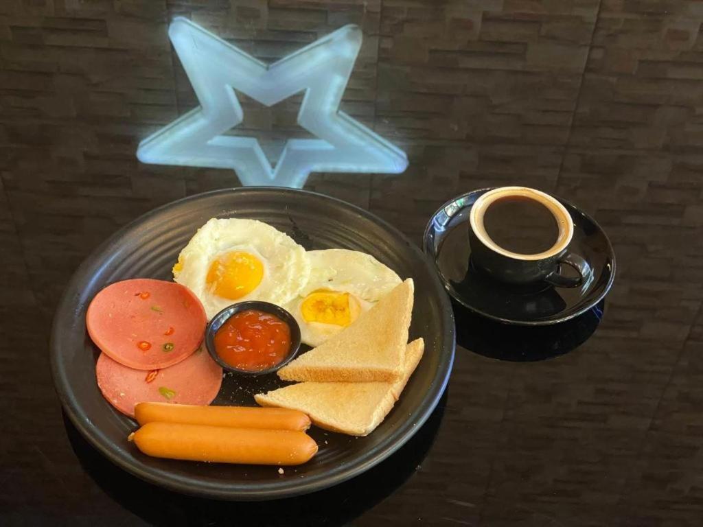 Baanpin Hotel Bangkok Eksteriør billede